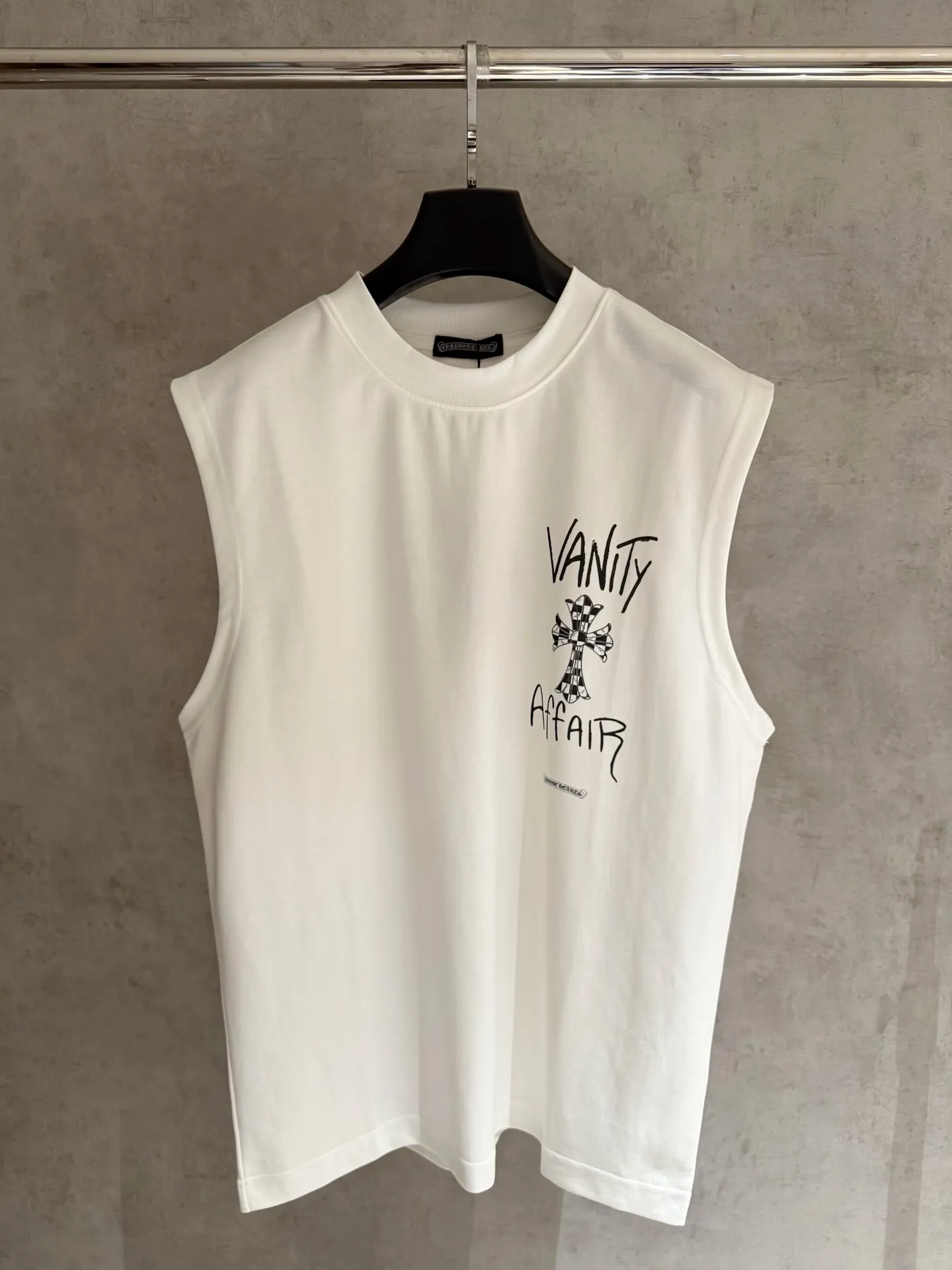 🅿️200 [Strict quality control] CH Croixin's new tank top T-shirt. The fabric is made of 280 grams of high-quality long-staple cotton blend. It is soft and breathable while retaining the original support. Digital direct injection process is used on the front and back to restore the color of the pattern itself. Black and white 2 colors. Size: S-XL